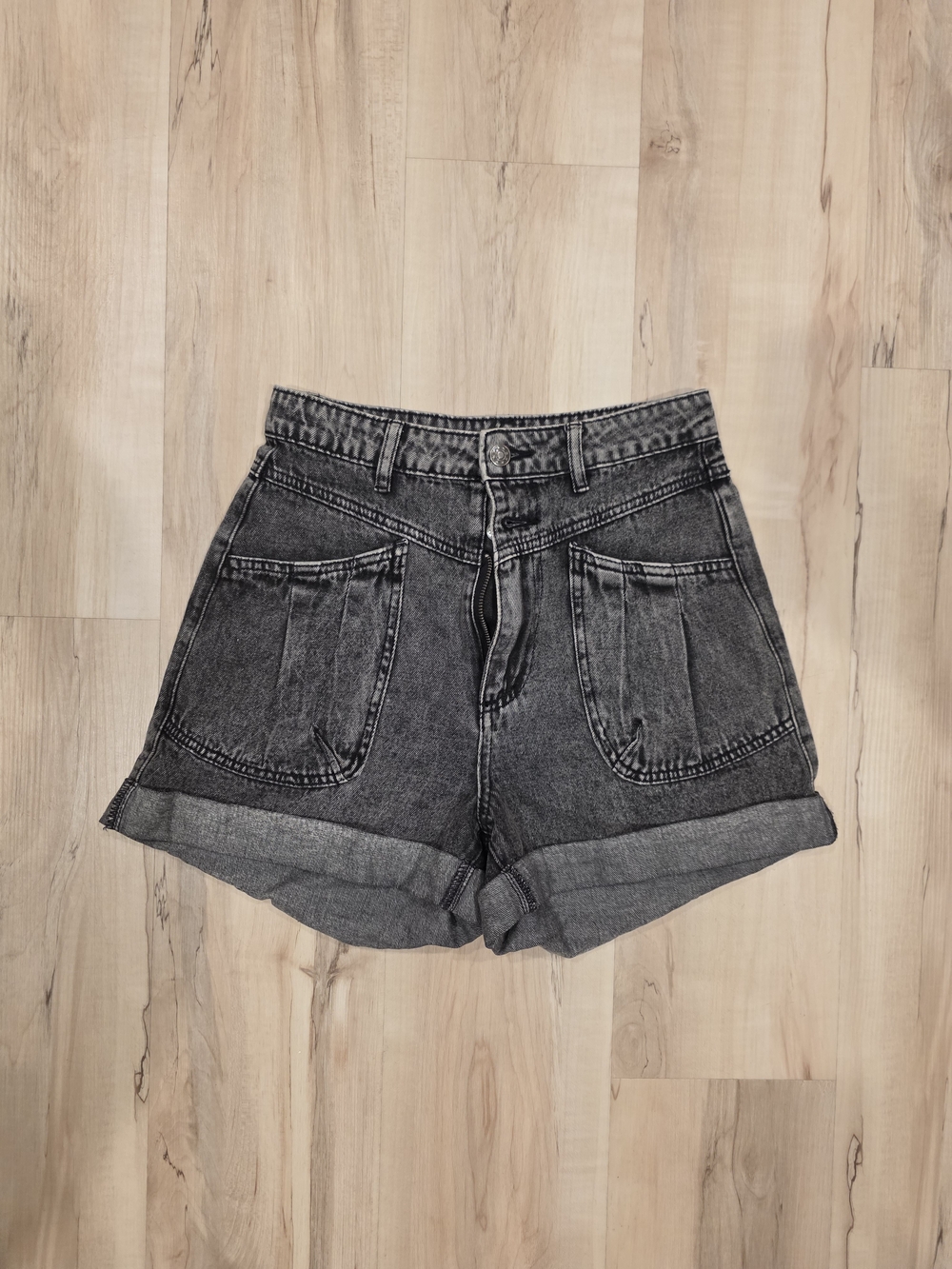 Mustard Seed Washed Black High-Rise Jean Shorts with Cuffed Hem